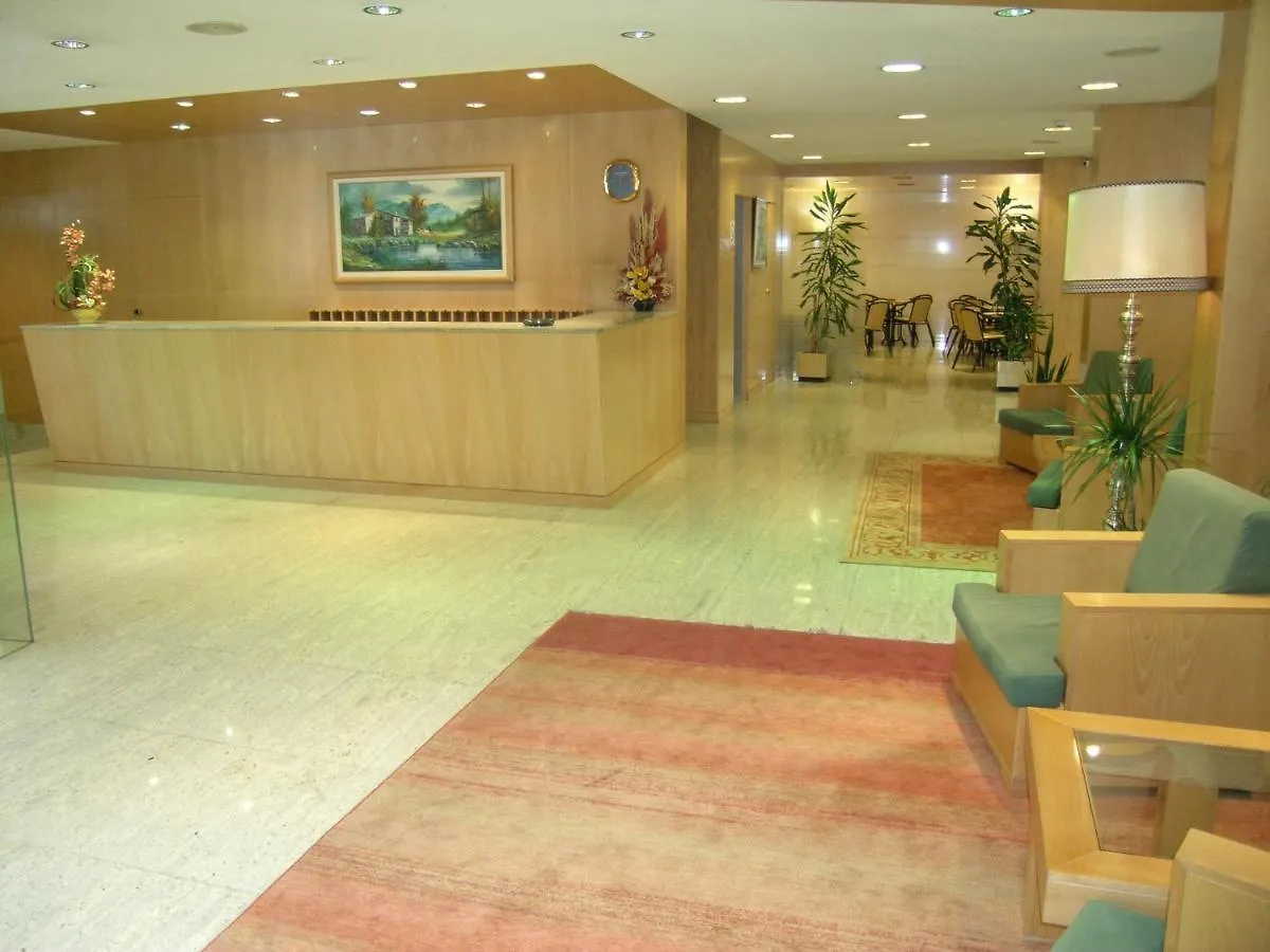 Hotel Coray Encamp 3*,