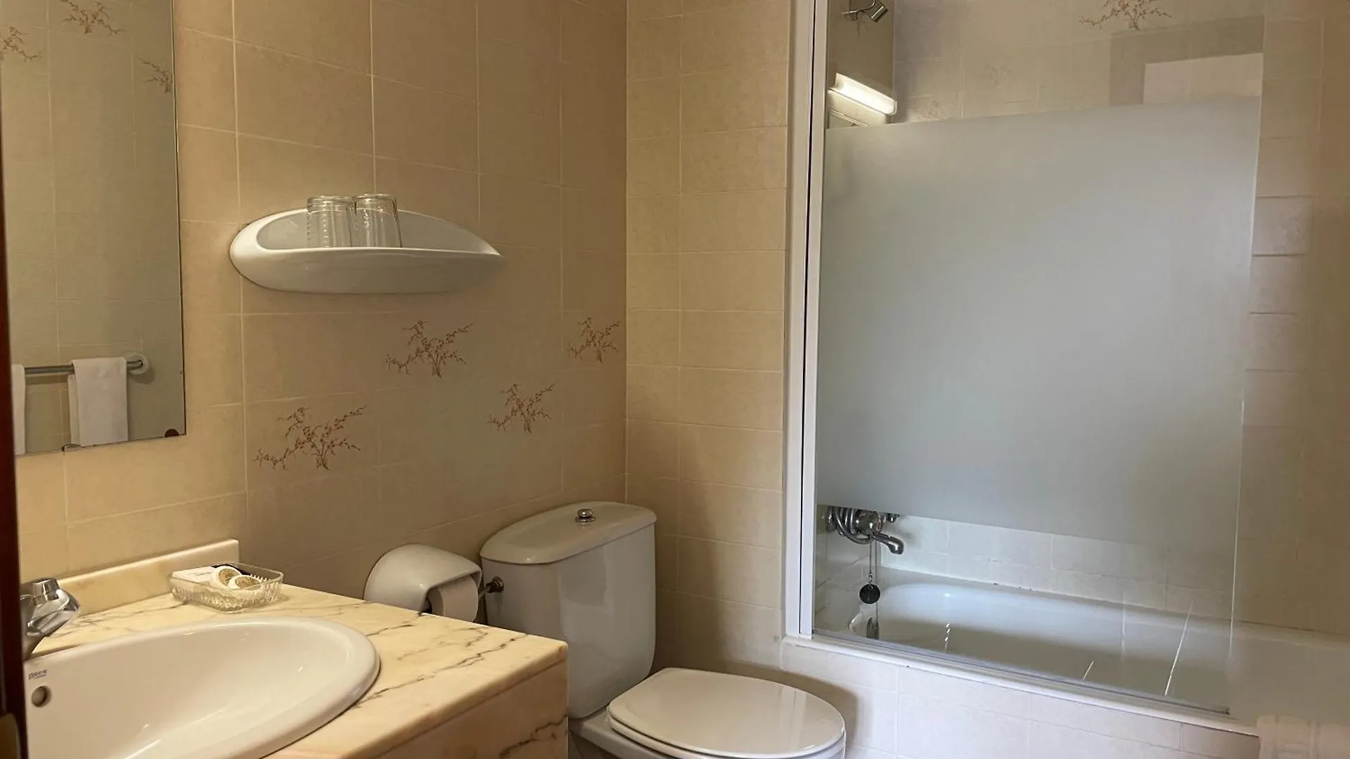 Hotel Coray By Pierre & Vacances Encamp 3*,