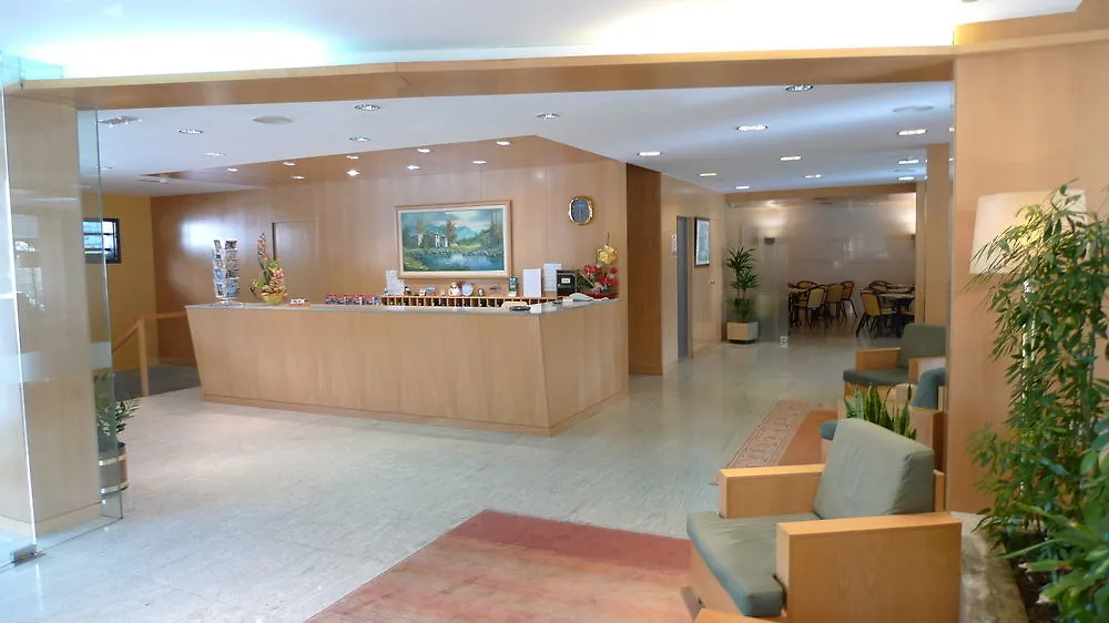 Hotel Coray By Pierre & Vacances Енкамп